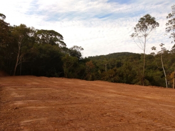  Condução de processo de Aterro e Terraplanagem tem responsabilidade de Eng. Ambiental na Universo A em todo Vale do Itajaí-SC.